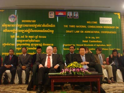 柬埔寨货币_柬埔寨人均生活水平(3)