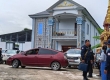 贡布省一男子吊死却身负刀伤，2人被捕！