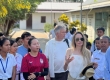 安吉丽娜·朱莉访问马德望省当地学校