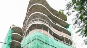 金边市府叫停隆边区一栋7层违法建筑