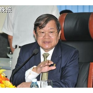 乔干那烈要求媒体记者加强业务学习