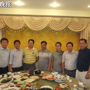 辞旧迎新 兔走龙降 青田同乡会举办庆新年宴会