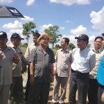 柬泰“斯登布”国际关口将开通 两国工程运输部官员前往实地考察 ...