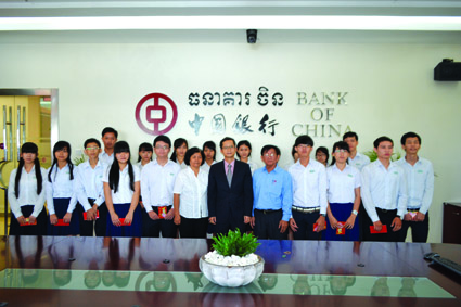 端华学校35名专修优秀生获得助学金