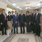 奉党主席阿伦列斯梅会见中国客人