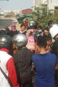 男婴暴尸街头