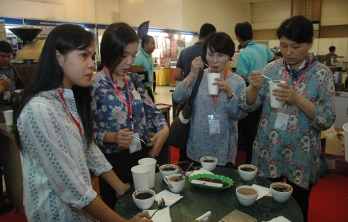 咖啡豆品尝会。