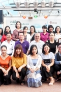 公立广肇学校宴请援柬教师同过教师节