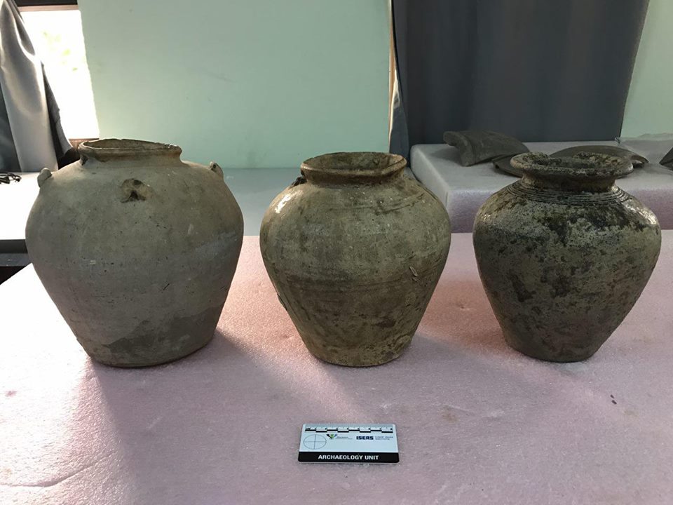 仙女机构接收的古代陶瓷。
