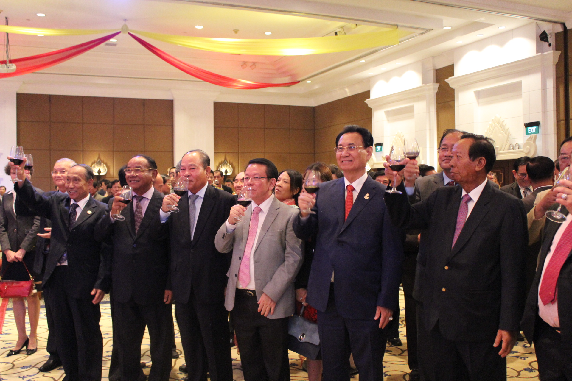 出席中国68周年国庆招待会的政要和商界领袖。