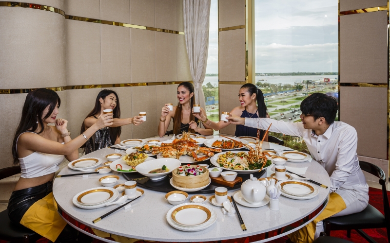 各式各样的餐饮让消费者选择。