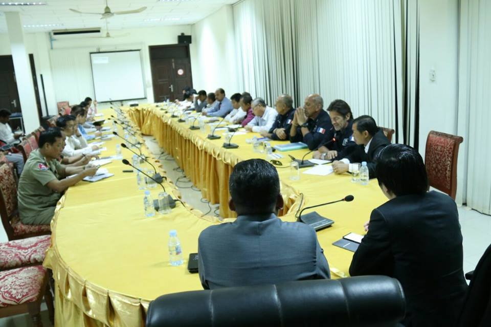 ZBO代表团见仙女机构副总监宋松华。