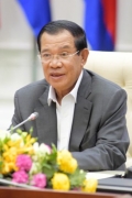 洪森总理再送福利 私营教育机构免“押金”