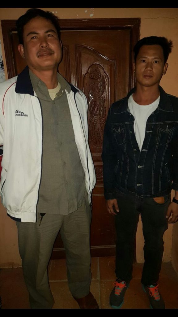 两名男子涉及辱骂和尚而被警方逮捕。