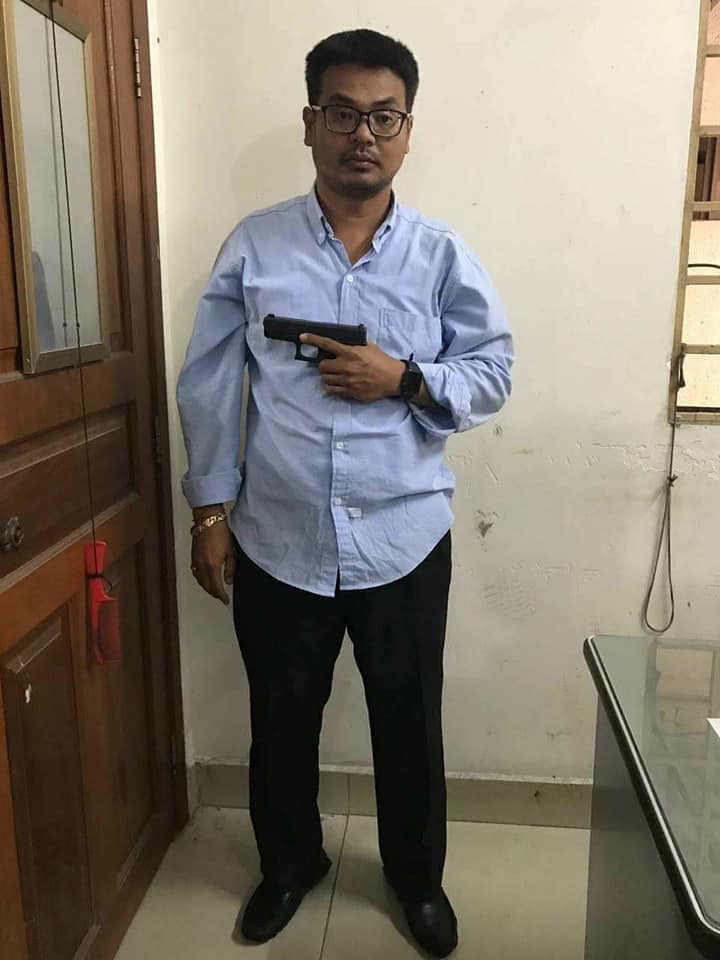 被提控的律师恩碧斯良西。