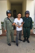 昨日一中籍男子买香烟不想花钱结果上警察局