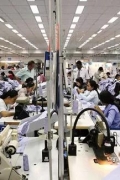 去年前11月柬从中国进口近28亿衣鞋原材料