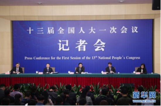 地方政府事多钱少？中央准备这么解决24_副本.jpg