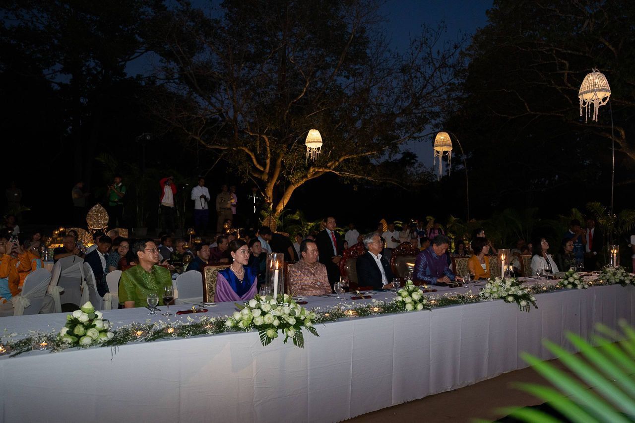 孙占托副首相出席第30届吴哥国际半程马拉松赛欢迎晚宴