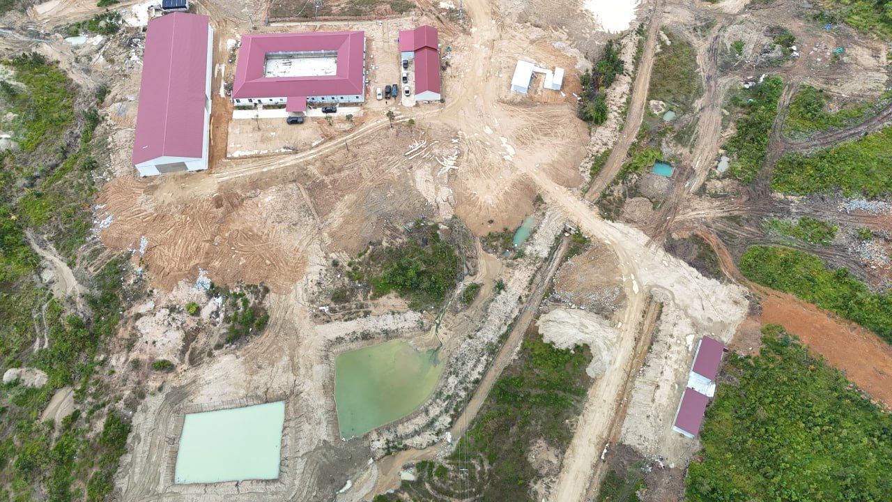 磅清扬省一矿业公司因污染溪水被责令停业整顿