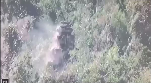 视频丨泰国炮击塔克拉贝寺 柬埔寨呼吁国际社会立即予以强烈谴责 ...