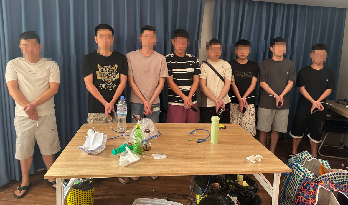 柴桢省警方突袭涉及电诈酒店，23名嫌疑人被捕！